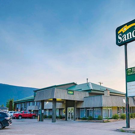 Sandman Inn Mcbride Zewnętrze zdjęcie
