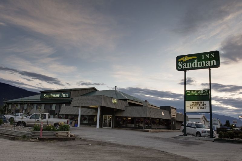 Sandman Inn Mcbride Zewnętrze zdjęcie